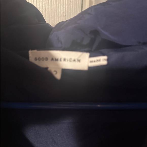 Good American Dark Blue Puffer Jacket - Picture 7 of 11